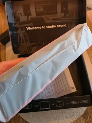 Focusrite Scarlett 2i2 4th Gen Interfaccia