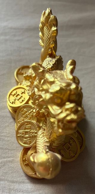 Dragón Chino Suerte Feng Shui Dorado