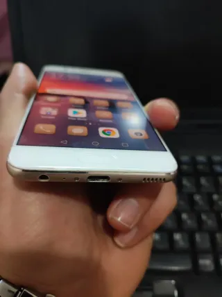Huawei P10 Plata VTR-L09