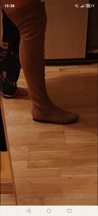 Botas altas tipo calcetín nuevas