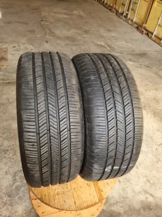 Vendo 2 Neumáticos en perfecto estado