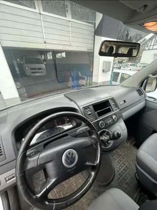 Volkswagen Transporter T5 2006