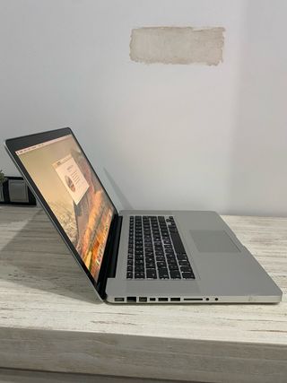 MacBook Pro 2010 Plata