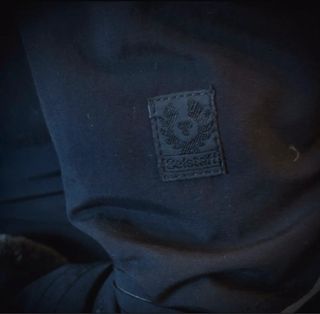 Cazadora BELSTAFF tipo biker. Talla S/M