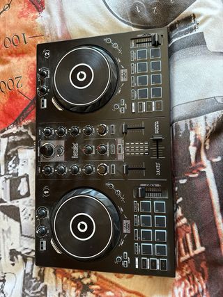 Hercules DJControl Inpulse 300