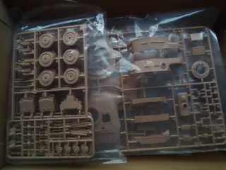 IDF SHOT KAL Alet Amusing Hobby 1/35