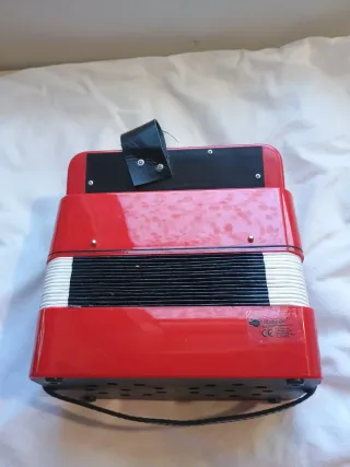 Acordeón Infantil Rojo ItsImagical