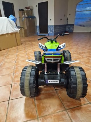 Quad eléctrico Kawasaki infantil