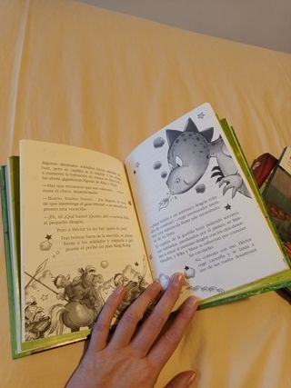 Kika Superbruja y el viaje a Mandolán (EDICIÓN ...