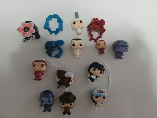 Lote Figuras Kinder Joy Stranger Things