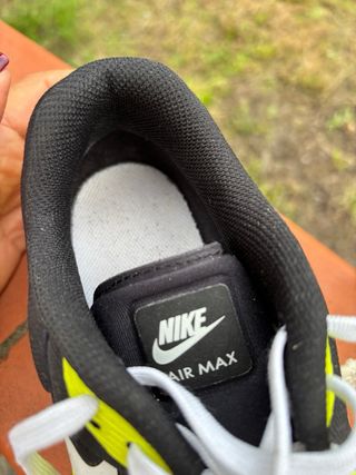 Scarpe Nike Giallo/Nero Vintage