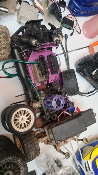 Piezas coche RC gasolina precio negociable