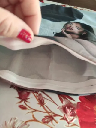 Funda Cojín Ariana Grande