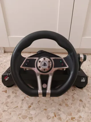 Volante PS3/PS4 y pedales