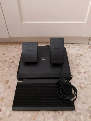 Volante PS3/PS4 y pedales