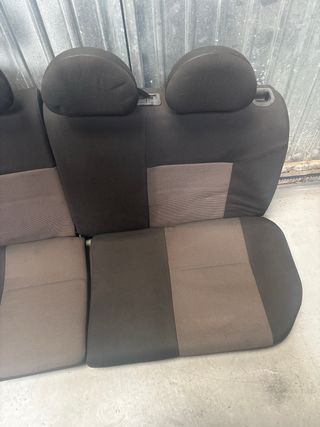 Asientos Opel Corsa C 2004 Delanteros y Traseros