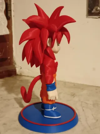 Goku Super Saiyan 4 Statuetta Daima