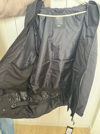 Chaqueta Oakley Negra Impermeable Militar