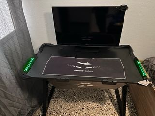 Mesa Gamer con Alfombrilla