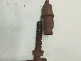 Usillo de hierro antiguo