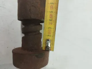 Usillo de hierro antiguo