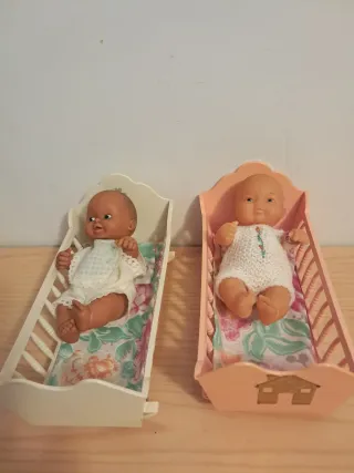 Dos Barriguitas en Cuna