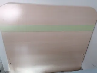 Habitación infantil, armario, mesilla y cabecero