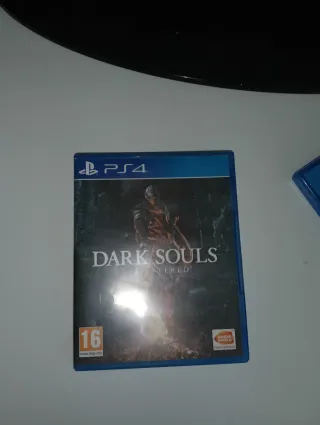Pack de dos juegos de la saga Dark Souls para PS4