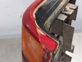 PILOTO TRASERO DERECHO LANCIA THEMA 297502 297522