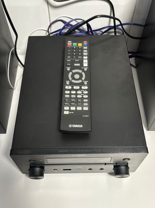 Mini cadena Yamaha negra