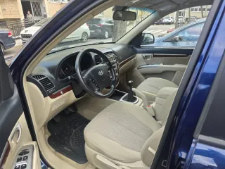 Hyundai Grand Santa Fe 2010