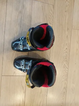 Botas de Esquí Salomon Negras talla 25.5 Mondo