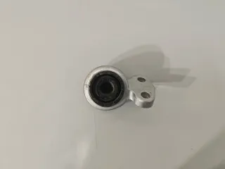 Soporte Brazo Suspensión Delantero Dcho