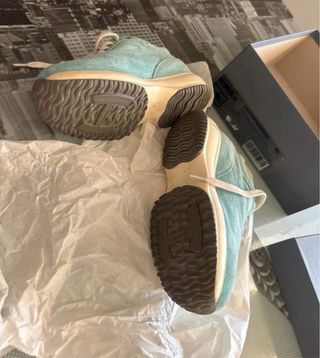 Scarpe Hogan bambina azzurre con H paillettes