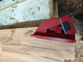 Recortador de cantos regulable