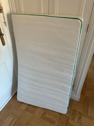 Colchón cuna IKEA infantil