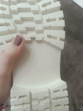 Botas blancas calentitas