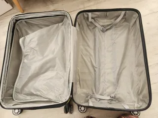 Maletas Samsonite Negra y Amarilla