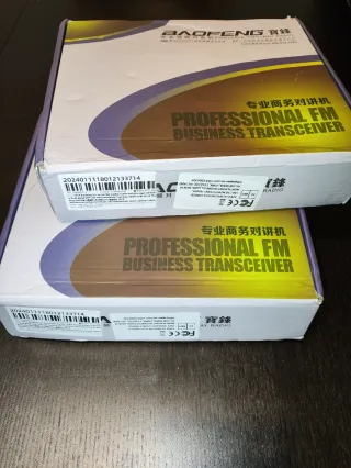 Pareja Emisoras Baofeng TRIPOWER 8 VATIOS