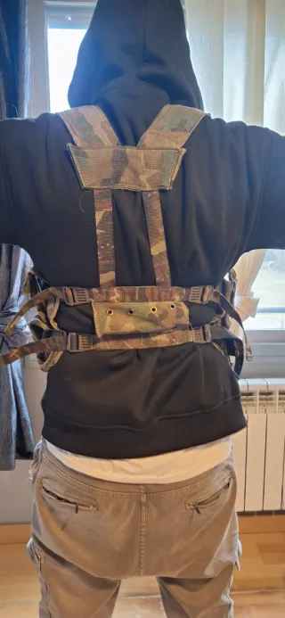 Trinchas militares combate camuflaje