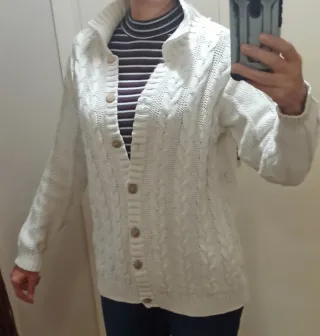 Chaqueta TRAFALUC punto trenzado beige M