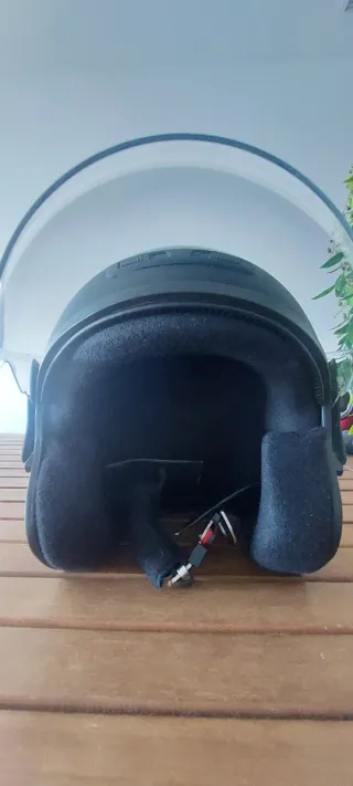 Casco Moto Negro con Visera, NUEVO, por ESTRENAR