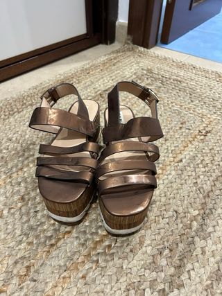 Variedad de calzado entre 10€-30€