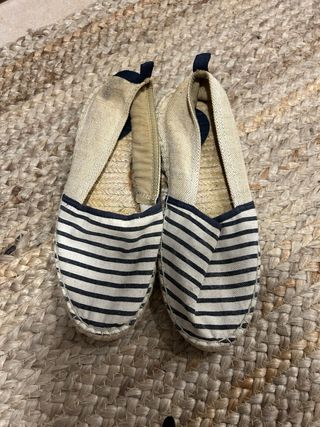 Variedad de calzado entre 10€-30€