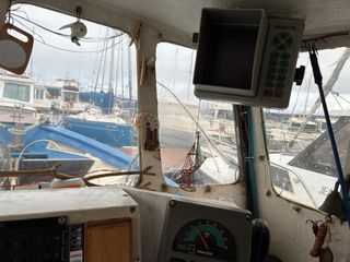 Barco merluzera 7,30mx 2,20m y 1,20 de puntal