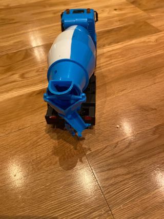 Camión Hormigonera Azul