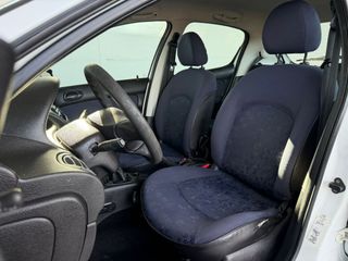 PEUGEOT 206 1.9D 70CV MANUAL 5PT 5PZ AÑO 2001