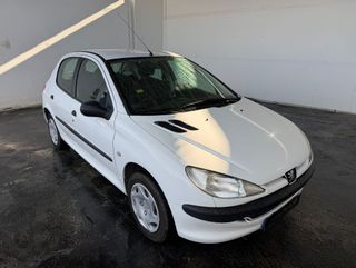 PEUGEOT 206 1.9D 70CV MANUAL 5PT 5PZ AÑO 2001