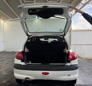 PEUGEOT 206 1.9D 70CV MANUAL 5PT 5PZ AÑO 2001