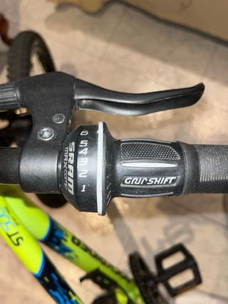 Bicicleta infantil Rockrider verde